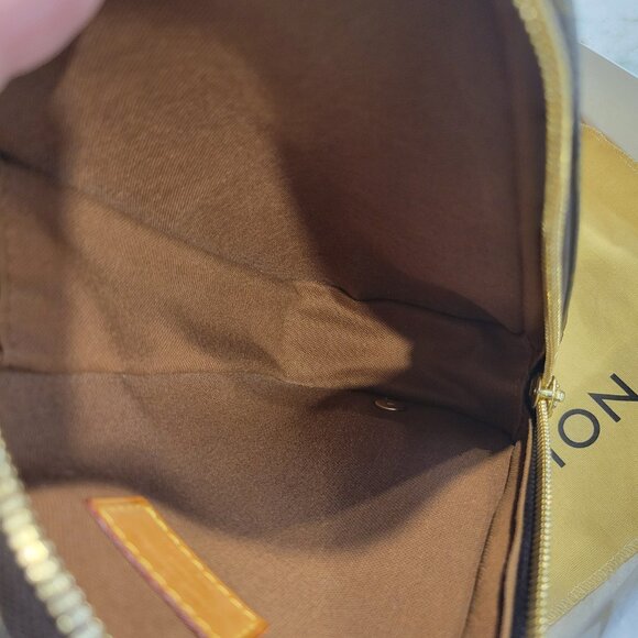 Authentic LOUIS VUITTON Monogram Pochette Ganju Bum Bag  M51870 - Picture 9 of 11